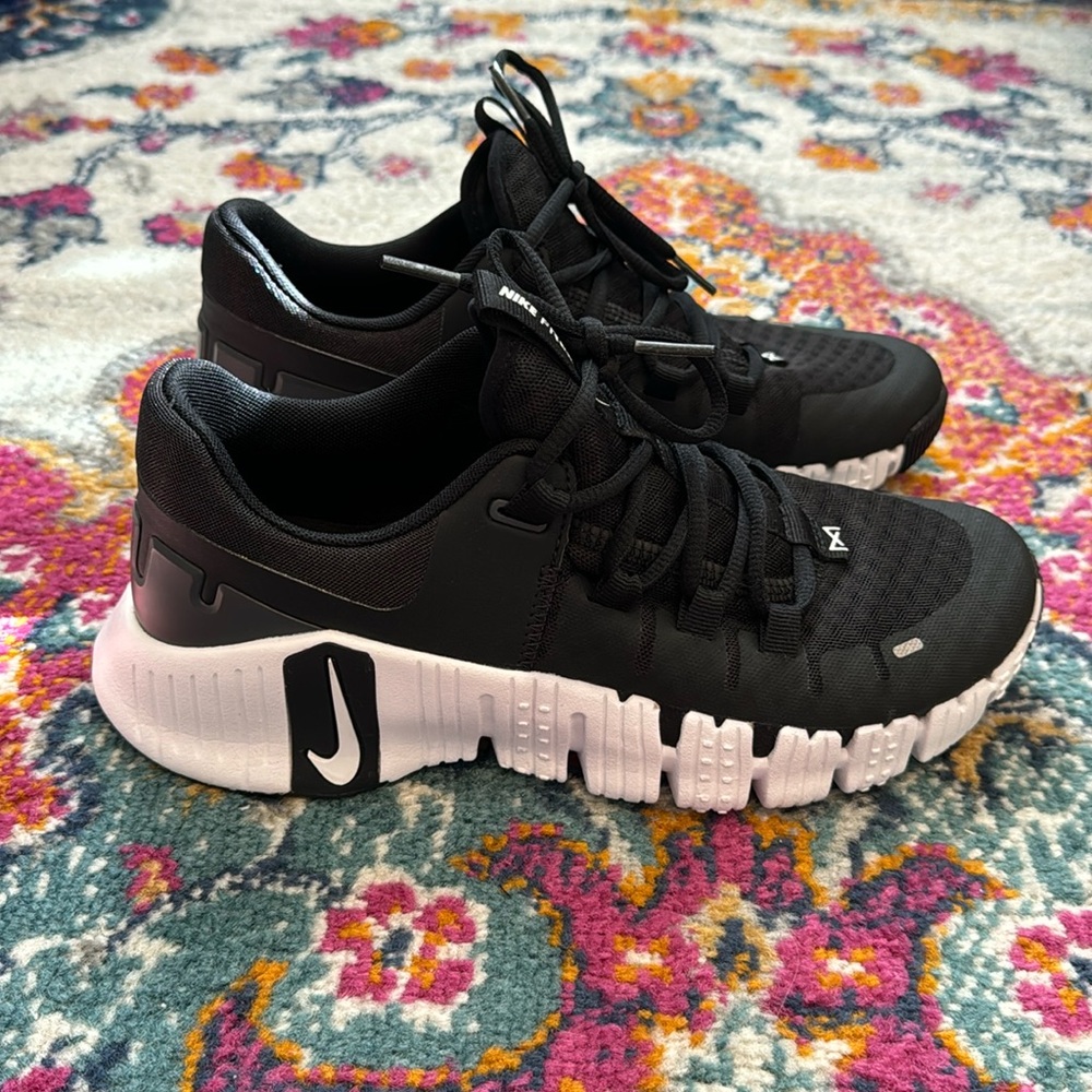 Nike Women’s Free Metcon 5. Like New!